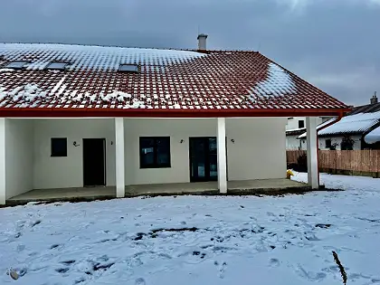 Moderná 5‑izbová novostavba, 464 m², Fintice, PO