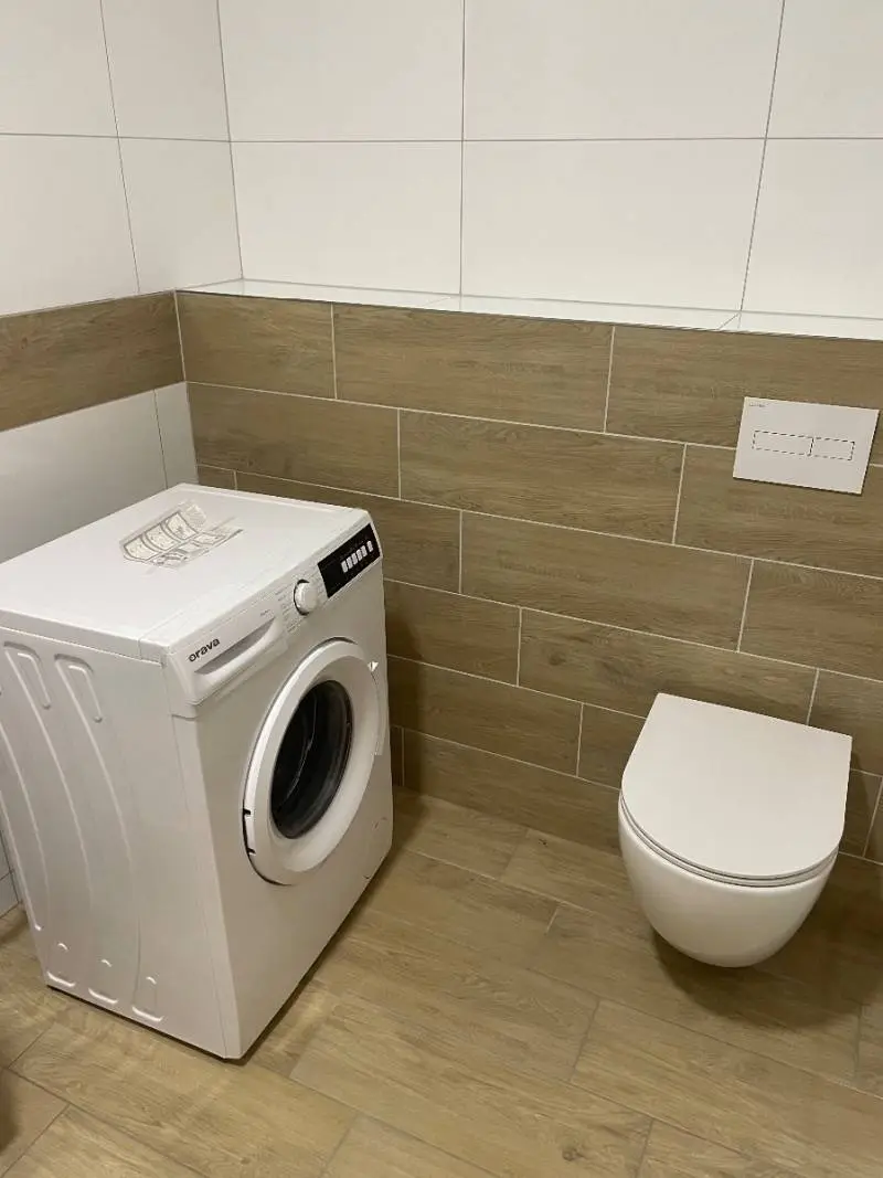 Dlhodobý prenájom nového a moderného bytu v Kline – foto 5