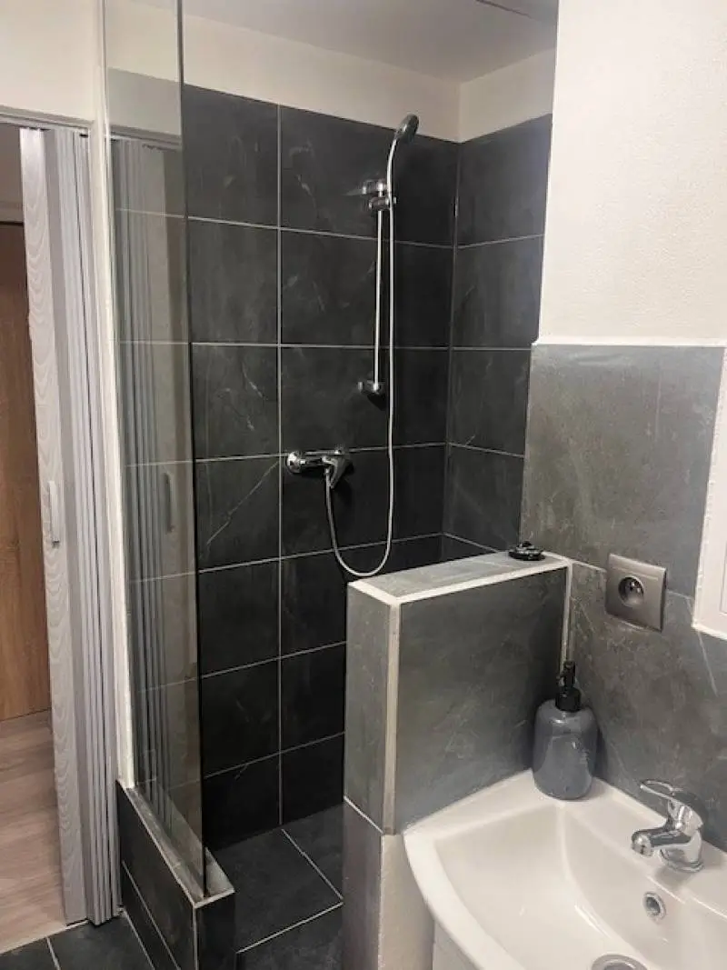 Prenájom 1 izb. Bytu v centre mesta Zvolen – foto 2