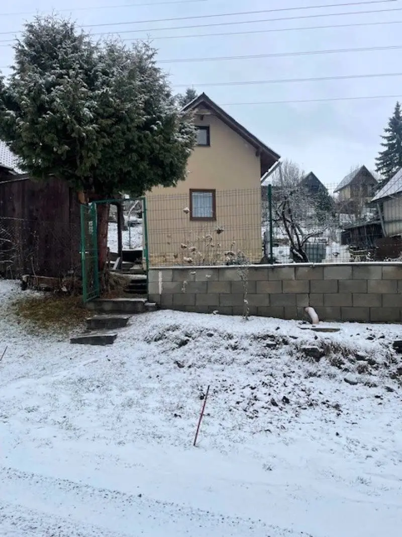 Konečne Krásna nová voňavá chatka v Brezne-Padličkovo – foto 2