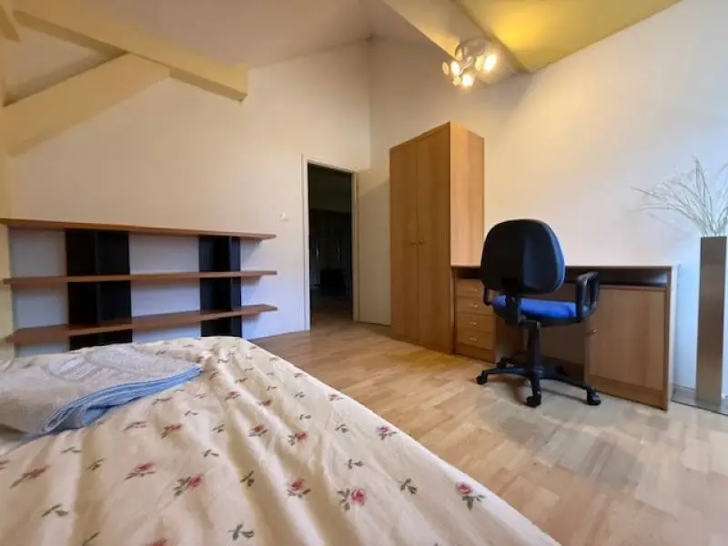 Prenájom 4-izb. Byt – Centrum Bratislava – 4 Samostatné izby – foto 14