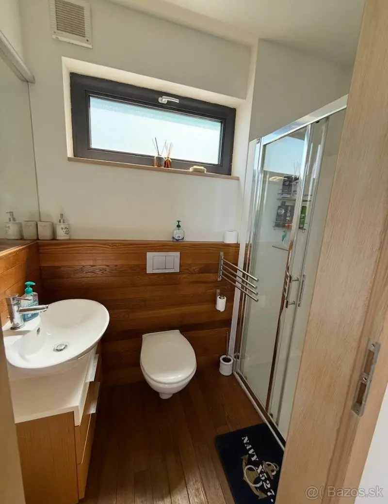 Kúpte si štýlový hausbót – foto 6