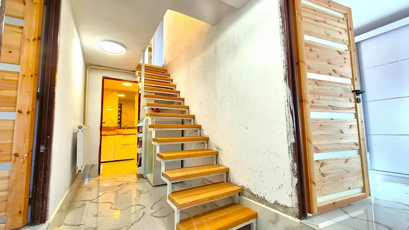 Duchonka – Famózna celoročná chata pod lesom s veľkou terasou / 3 – Izby + 1 spoločenská miestnosť – foto 11