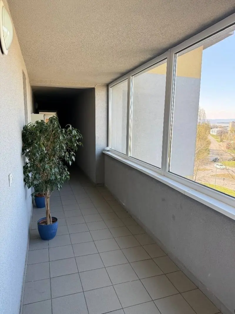 Predaj krásneho 2-izbového bytu s veľkou terasou v Senci – foto 11
