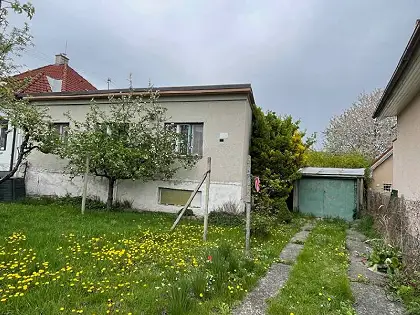Predaj RD domu Rača - Pozemok 250 m²