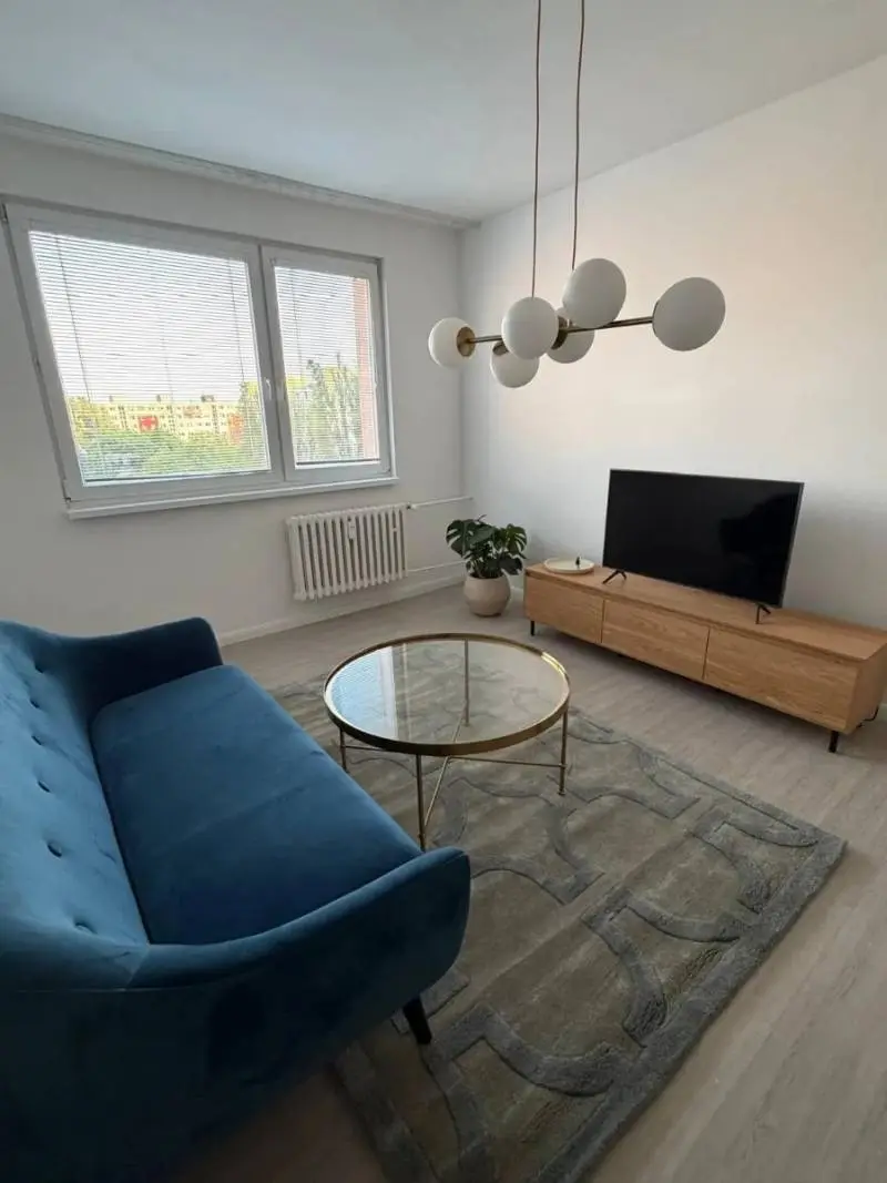 Prenájom 2-izbového bytu po kompletnej rekonštrukcii – Bratislava – foto 2