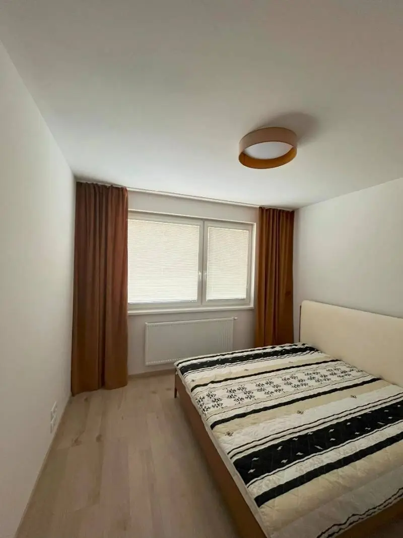 Na prenájom: štýlový 2-izbový byt s balkónom, garážou a kobkou – Ovočné SADY – foto 5