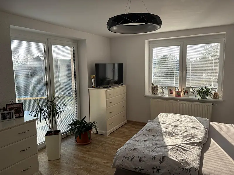 Veľký luxusný deväť izbový rodinný dom s veľkým pozemkom v Preseľanoch – foto 7