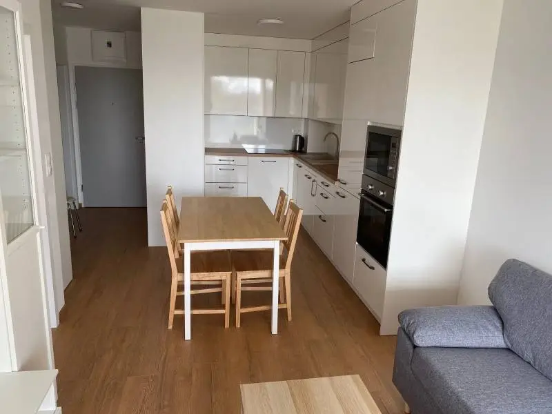 Moderný 2-izbový byt pri draždiaku – Novostavba, lodžia, garáž, Petržalka – foto 2