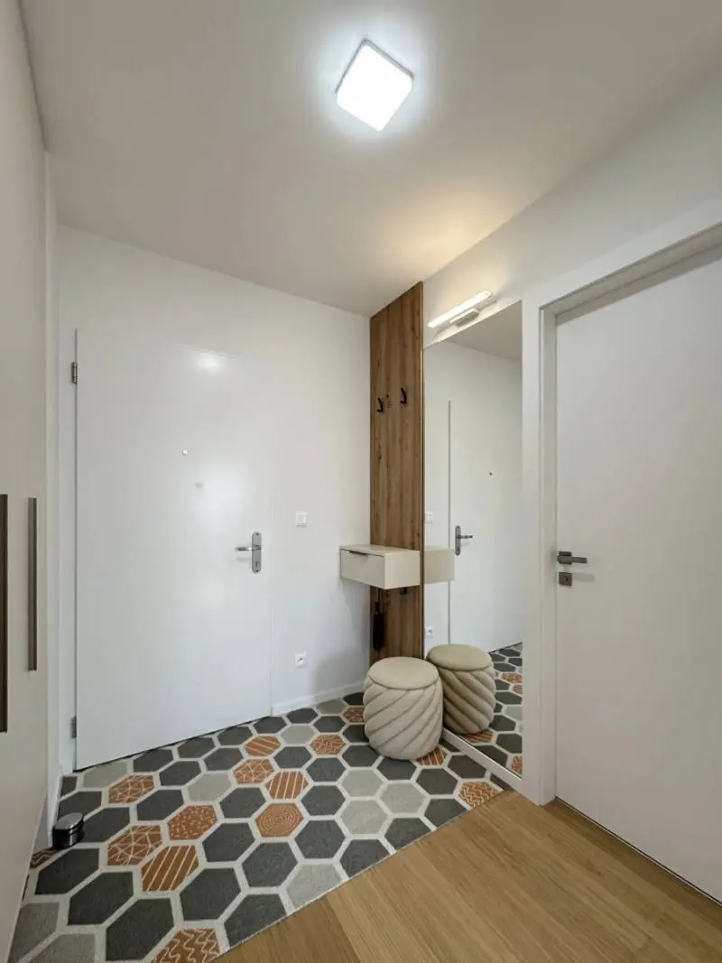 Luxusné bývanie v srdci Ružinova – Úplne nový 2-izbový byt s balkónom a garážou, hľadáte štýlové – foto 6