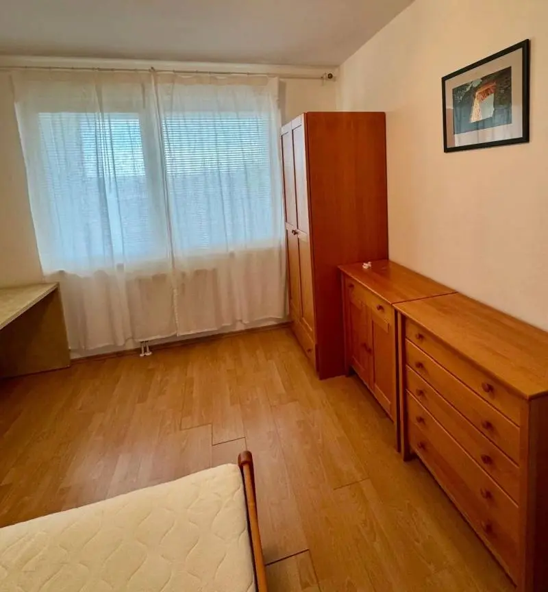Slnečný 2-izbový byt s veľkou loggiou a parkovaním – Ružinov / ostredky, na Vrakuňskej ceste – foto 7