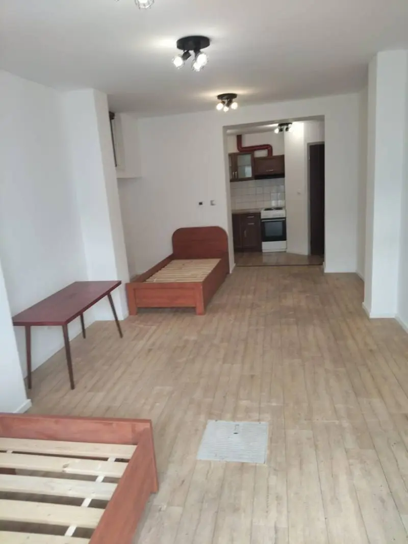 Štúdio 42m² s Kuchyňou a kúpeľňou, klíma, energie+internet v cene, Pezinok SNP – foto 6