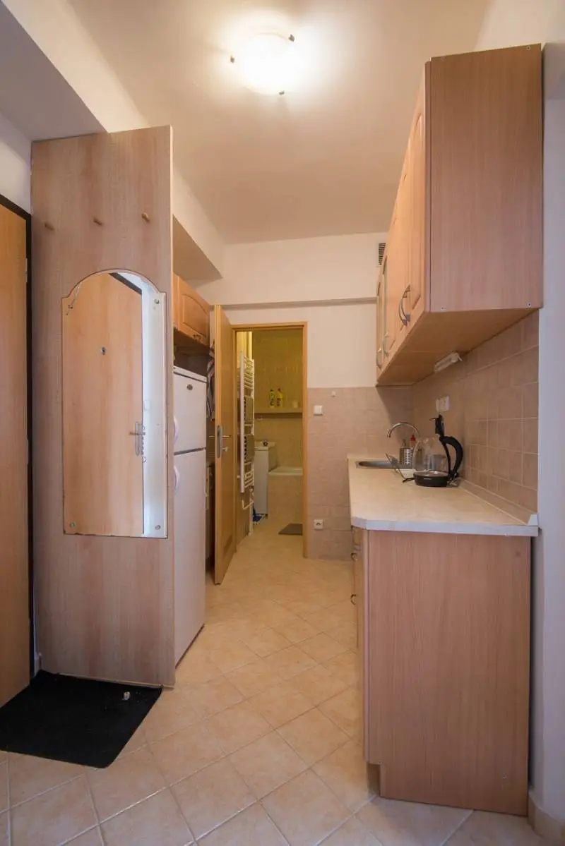 Štýlový a slnečný 2-izbový byt s balkónom – Kramáre – foto 4