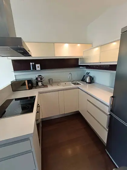 Vrakuňská cesta, Ružinov – Ostredky, Bratislava II