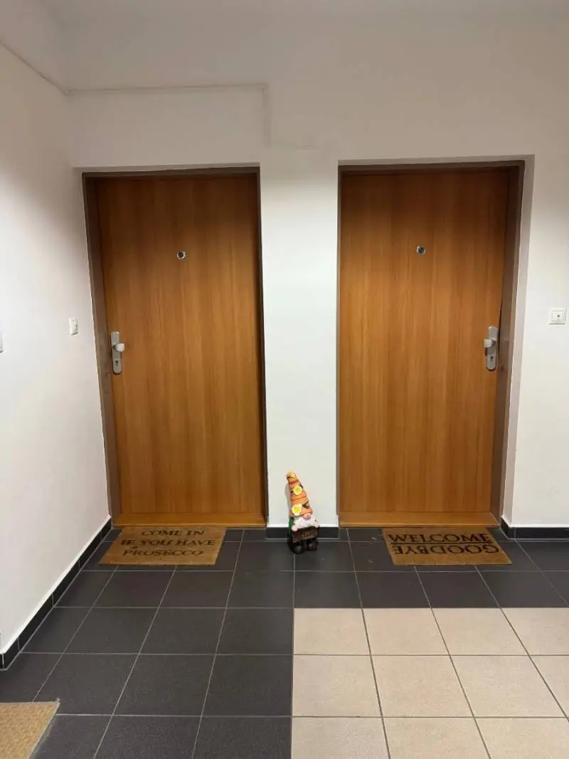 Budatínska ulica, Bratislava – Petržalka – foto 5