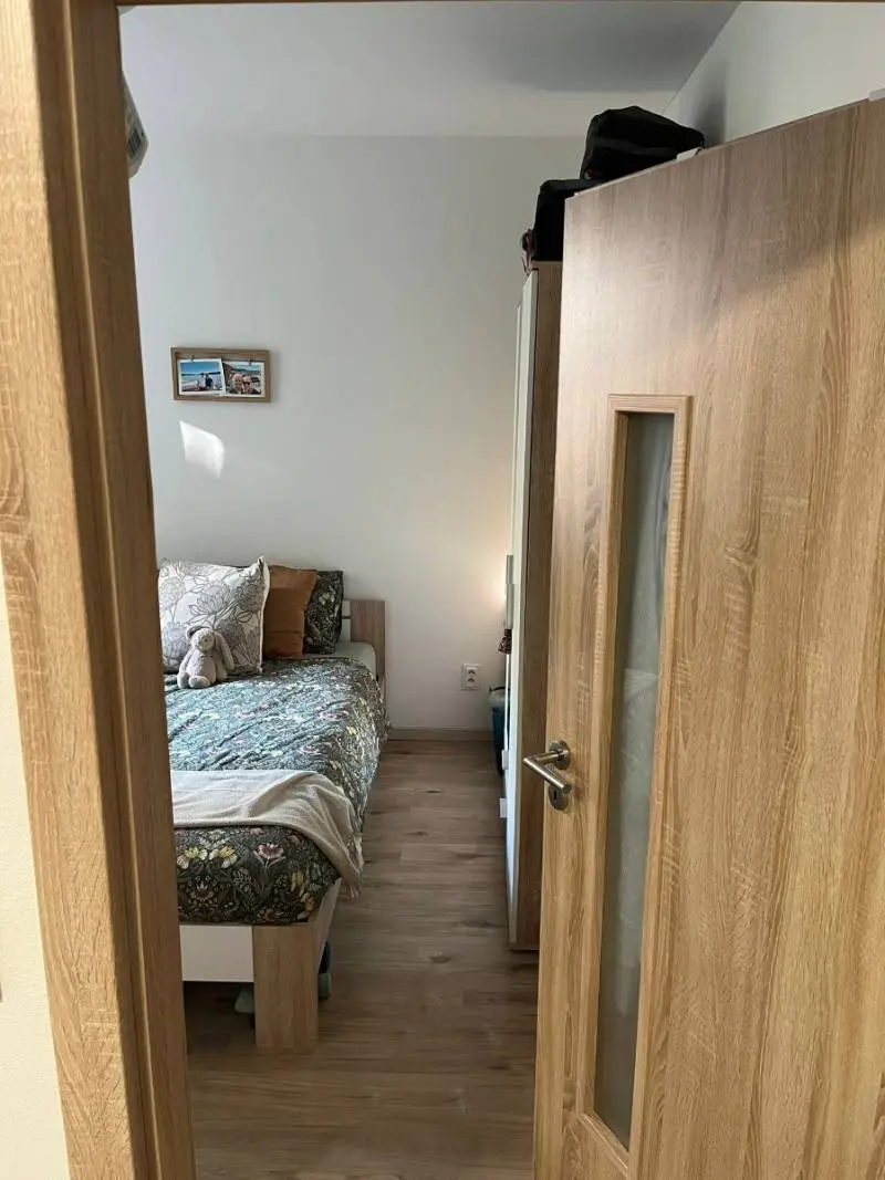 Centrum Bratislavy, štýlový 2-izbový byt pri nivách, Tichý dvor, Voľný ihneď – foto 4