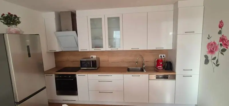 Moderný 2-izbový byt s veľkým balkónom – foto 12
