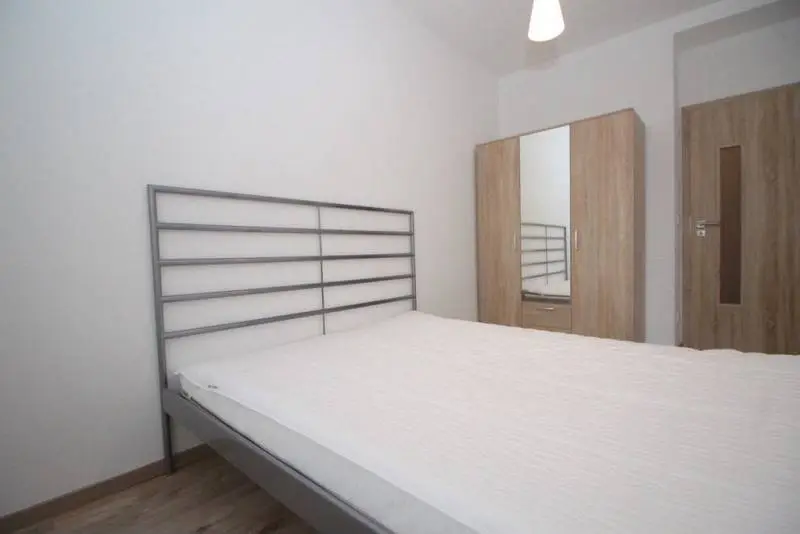 Atraktívny 2-izbový byt na prenájom – Záhradnícka ulica, Bratislava – NIVY, Voľné ihneď. – foto 5
