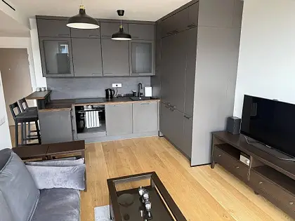 Staré mesto – Vydrica, luxusný 2-izbový byt, novostavba, výhľad na dunaj, lodžia