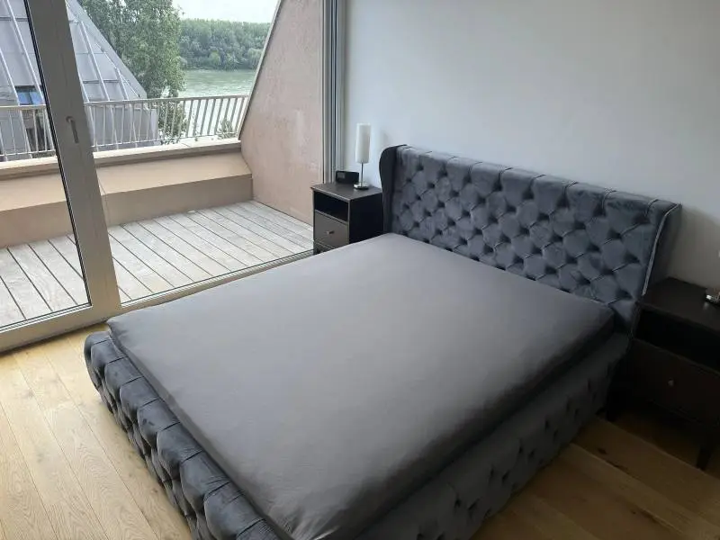 Staré mesto – Vydrica, luxusný 2-izbový byt, novostavba, výhľad na dunaj, lodžia – foto 3