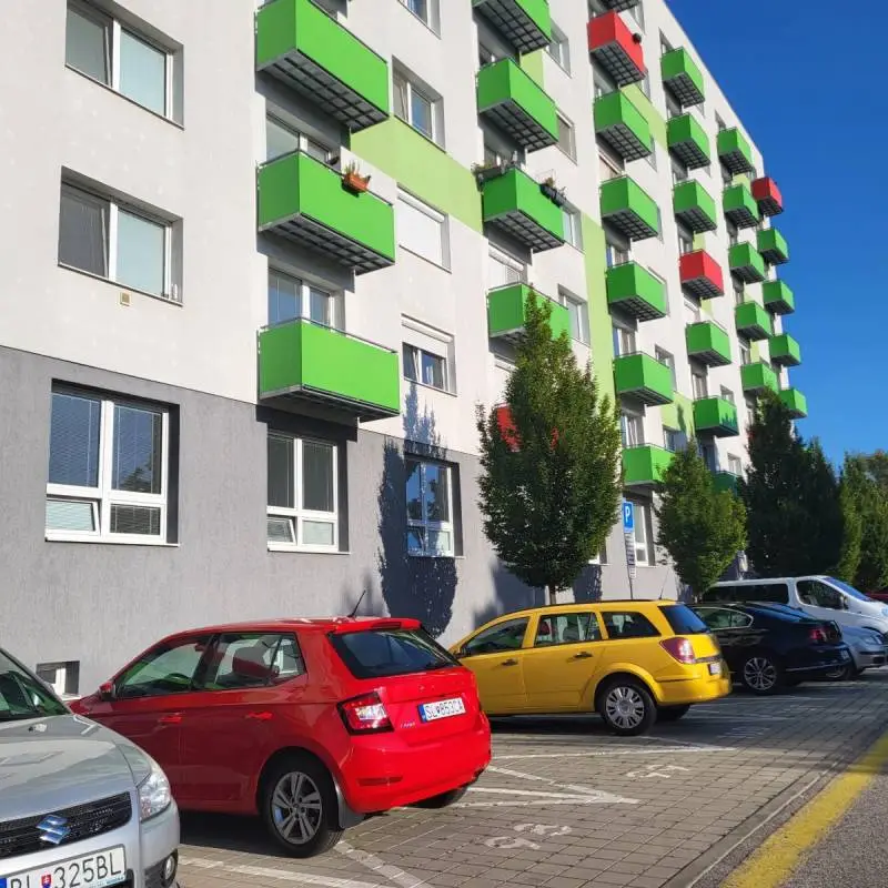 Na prenájom 1,5-izbový byt – Ružinovská ulica Ponúkame na prenájom 1,5-izbový byt s výmerou 45 m² v – foto 7