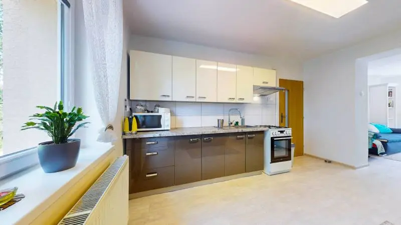 2 - Izbový byt po úplnej rekonštrukcii v Handlovej – foto 11