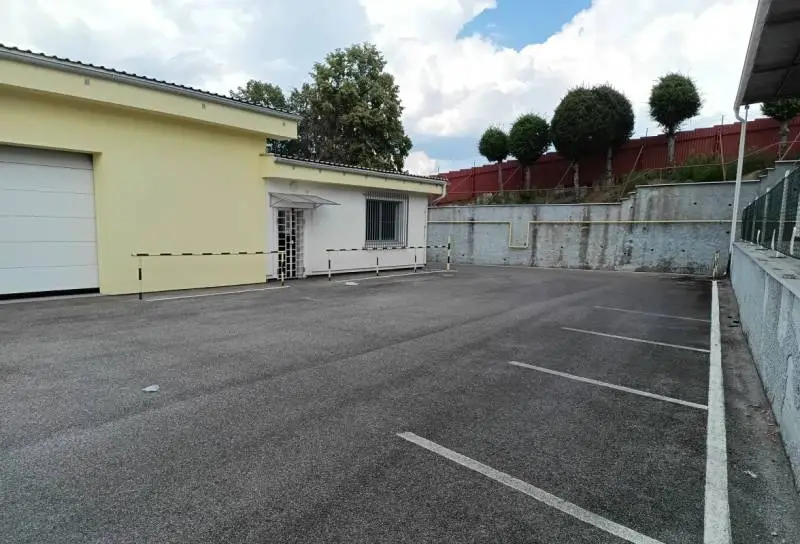 Prenájom - Polyfunkčný objekt / Budova - Necpalská cesta 34 e – Prievidza – foto 6