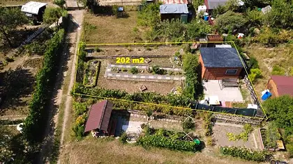 Záhrada s chatkou na hlinách - Zvolen