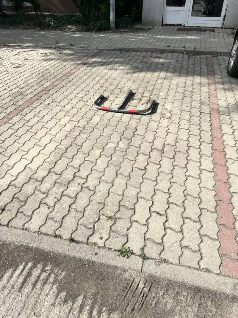 Na predaj 1,5i byt s terasou a parkovacím státím v Ba - Geologická ul – foto 11