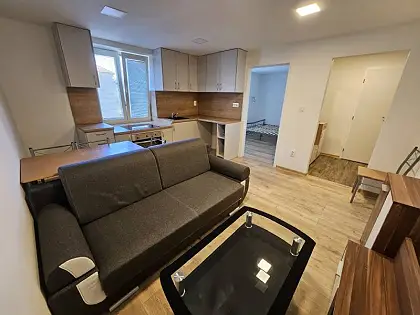 1-izb. Byt po kompletnej rekonštrukcii - 29. Augusta Handlová