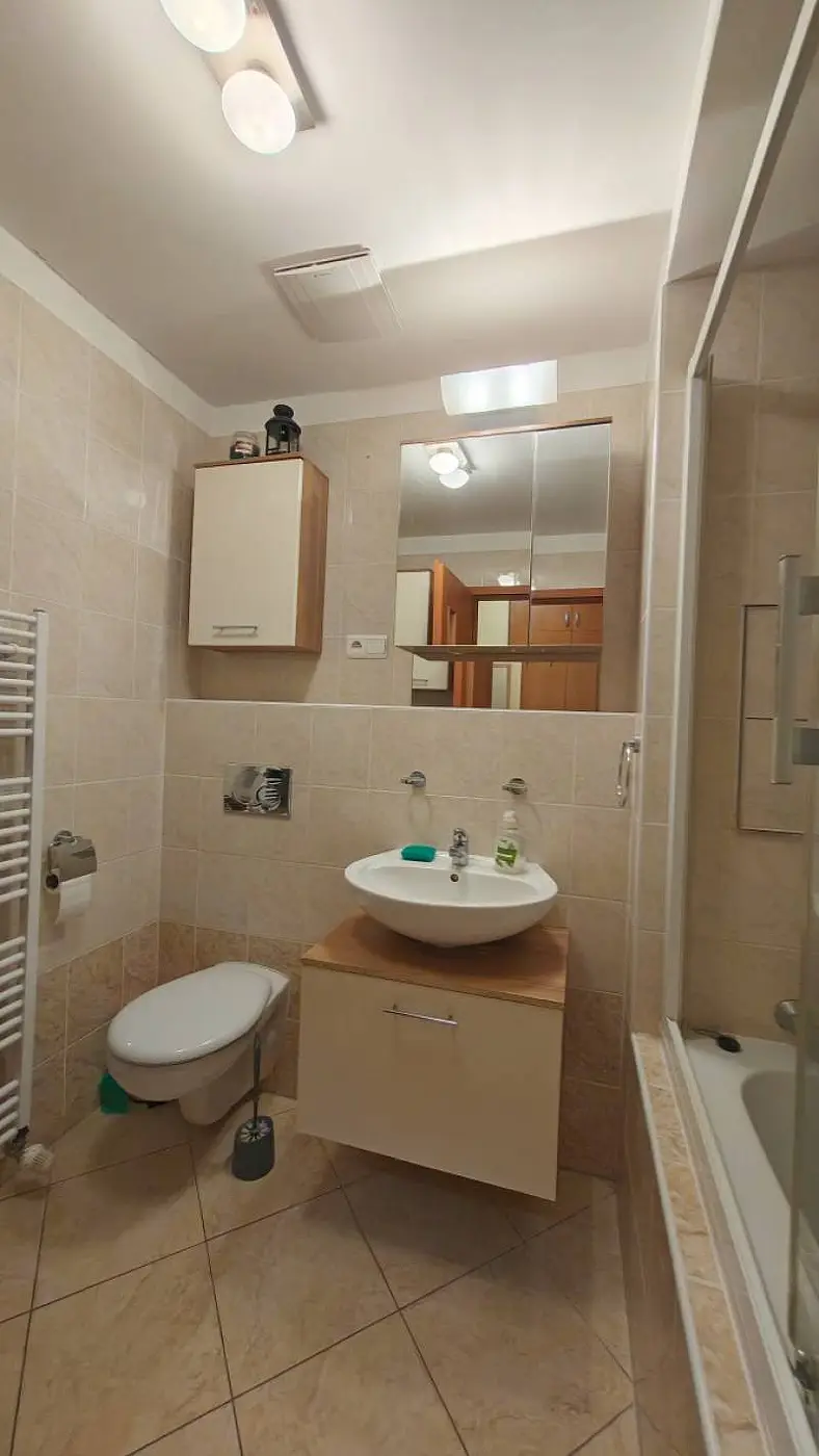 Prenájom 2 izb. Bytu na Hrachovej ulici. – foto 2