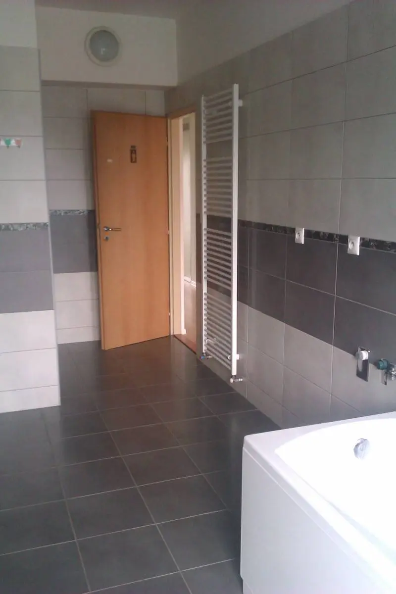 Dam do prenájmu samostatné zariadené nepriechodné izby v byte v centre v Ziline na Bulvari – foto 5