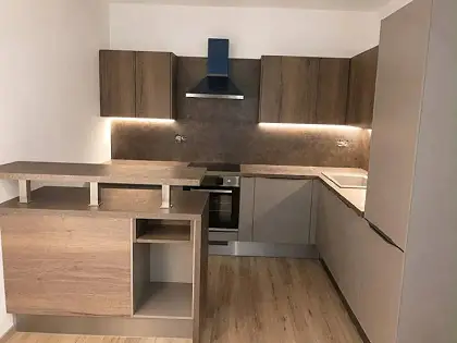 Koliba – Svätovavrinecká, moderný 2-izbový byt, 67 m², 30 m² terasa, klimatizácia