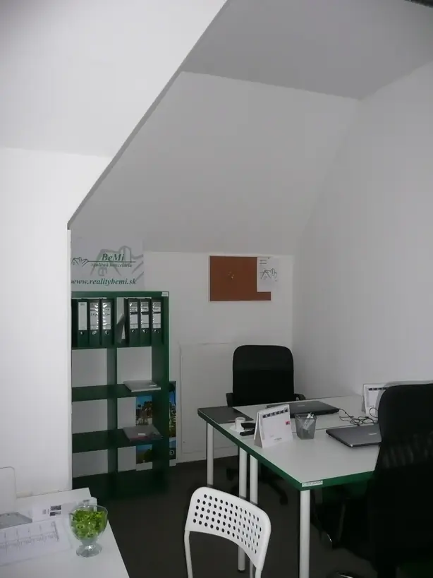 Viacúčelová budova 471 m² na predaj Topoľčany – foto 7