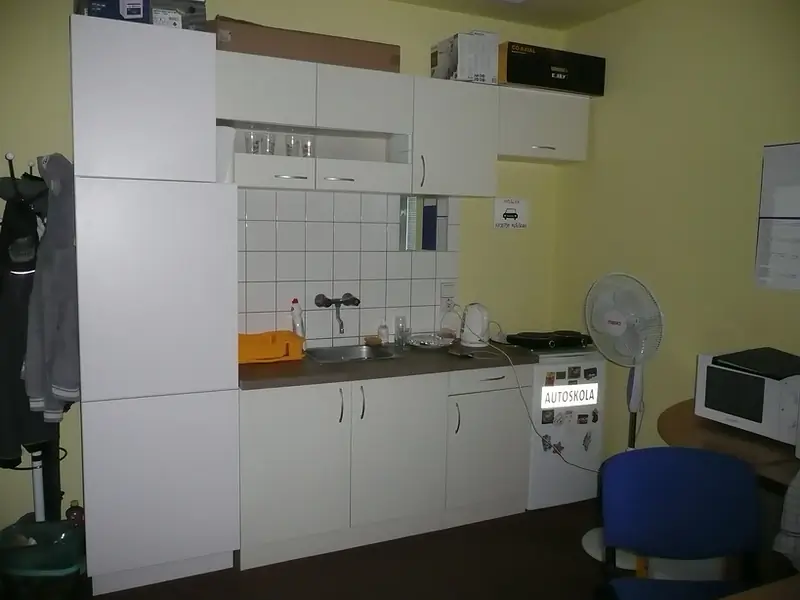 Viacúčelová budova 471 m² na predaj Topoľčany – foto 11