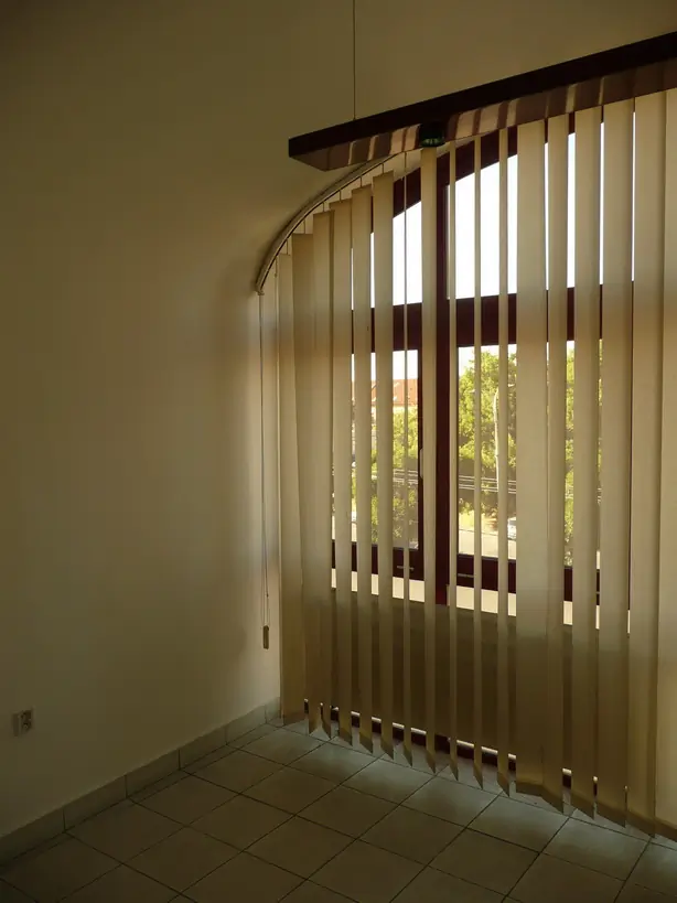 Viacúčelová budova 471 m² na predaj Topoľčany – foto 5