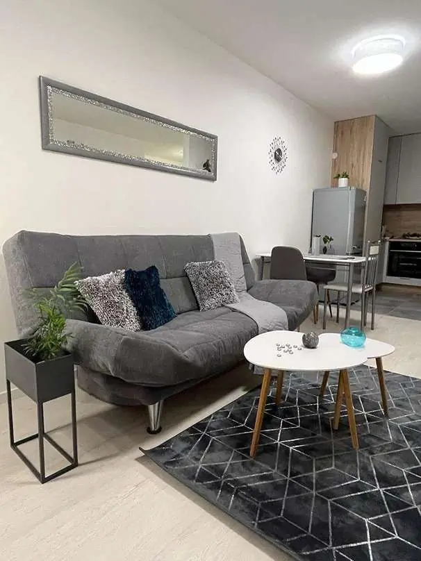 2i zariadený byt s garážovým státím v BB, Petelenova ulica – foto 8