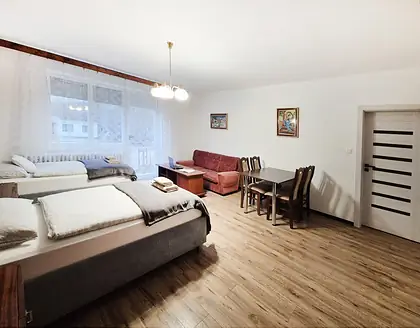 Ponúkame na prenájom veľký rodinný dom so zariadením v Košických Oľšanoch.