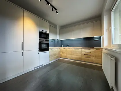 Komfortný 3-izbový byt, 100 m², slnečná loggia, pri mestskom parku
