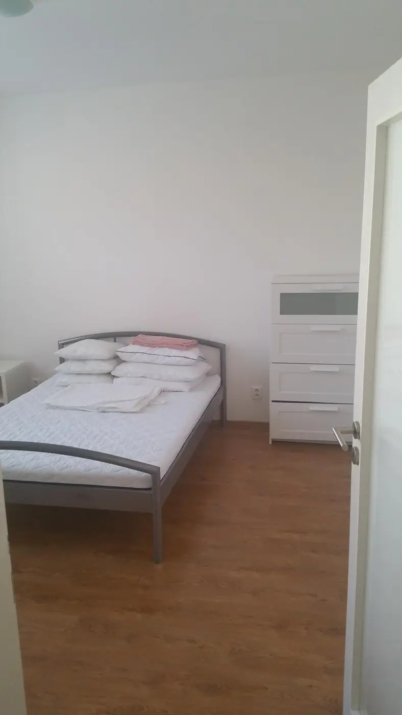 Staré mesto – Medená, Krásny 2-izbový byt, 57 m², Tichý dvor – foto 2