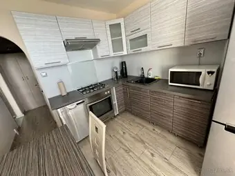 Prenajmem 2 izbový byt – foto 3
