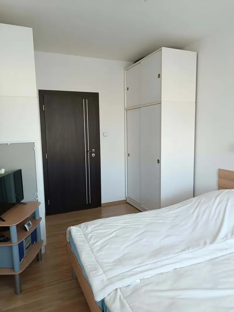 Slnečný 3 izbový byt s loggiou – foto 9