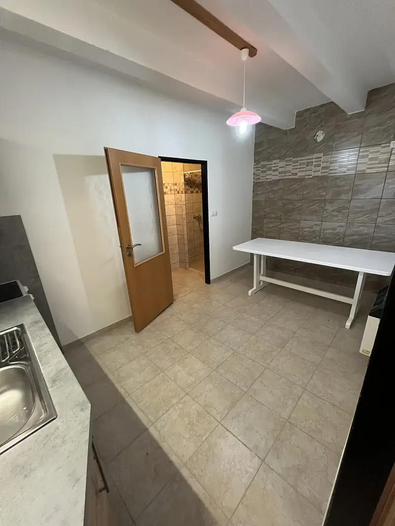 Pronájem suterénního bytu 2kk 60 m² – foto 9